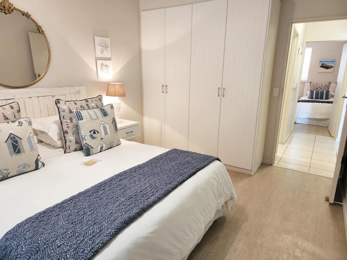 The Potting Shed Self Catering Apartment Hermanus Luaran gambar