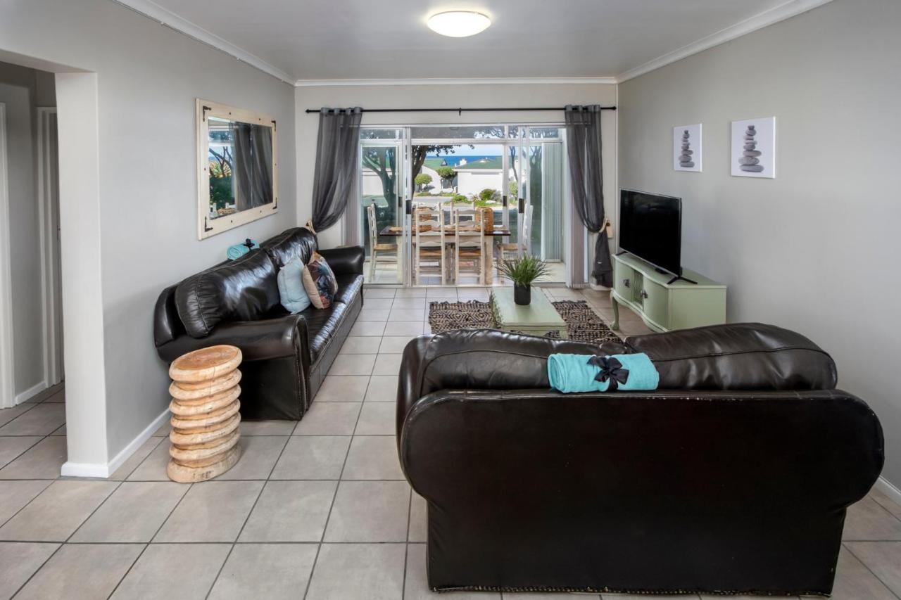 The Potting Shed Self Catering Apartment Hermanus Luaran gambar