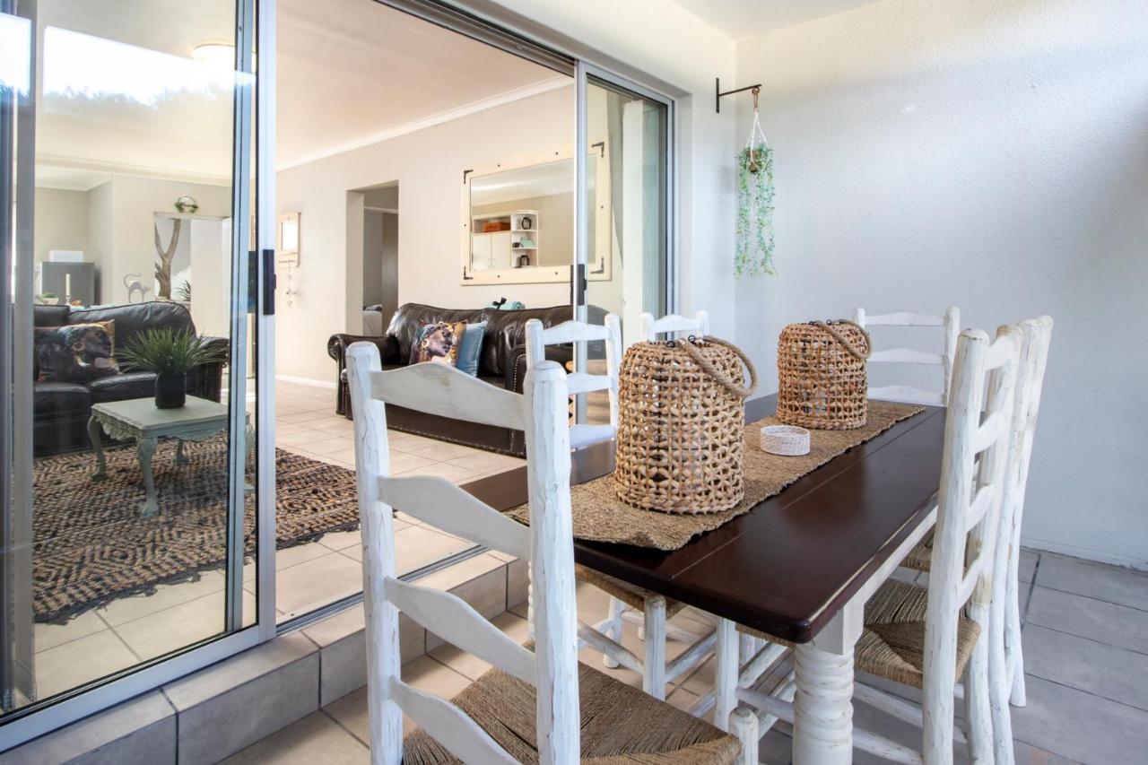 The Potting Shed Self Catering Apartment Hermanus Luaran gambar