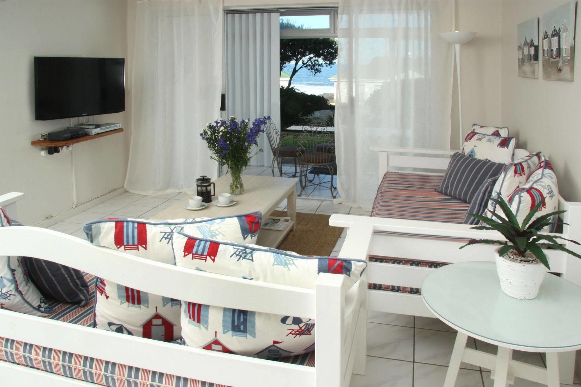 The Potting Shed Self Catering Apartment Hermanus Luaran gambar