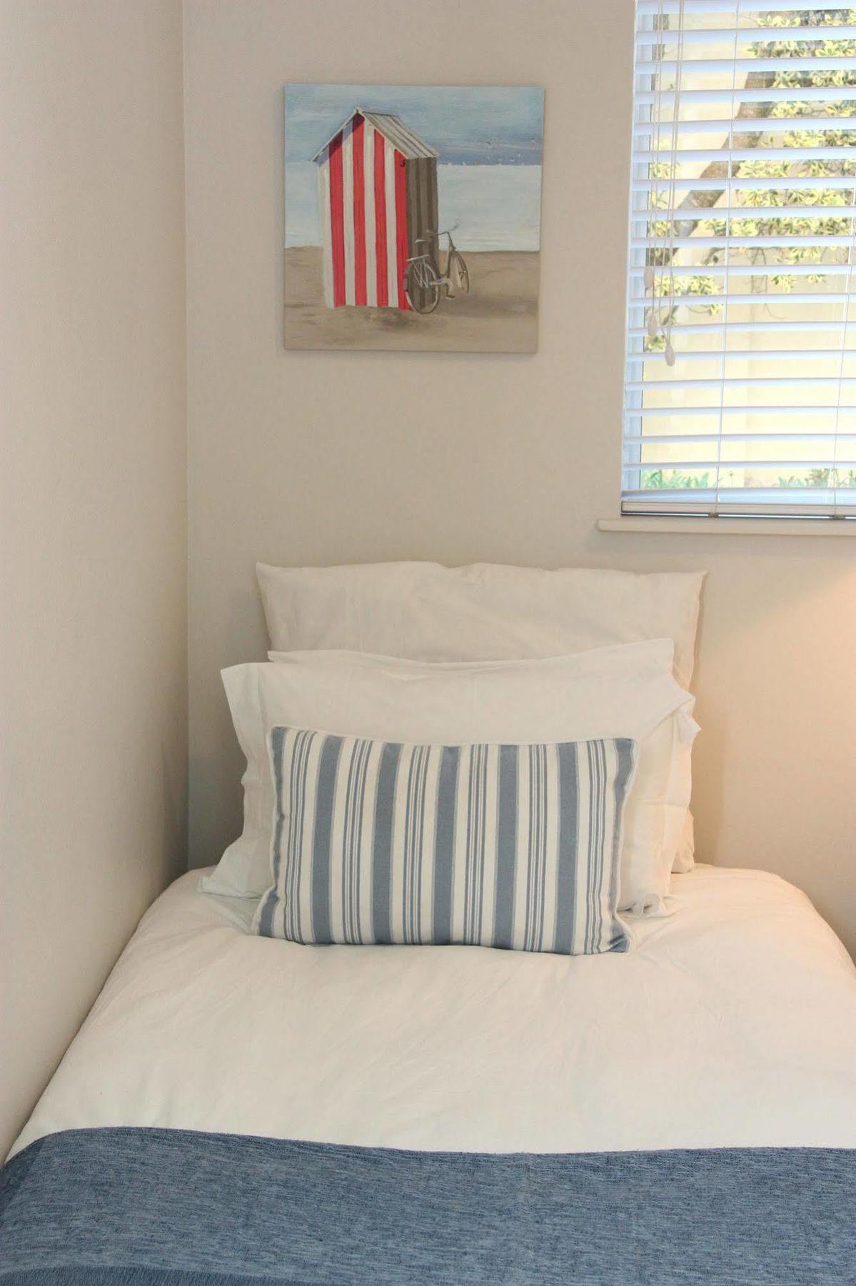 The Potting Shed Self Catering Apartment Hermanus Luaran gambar